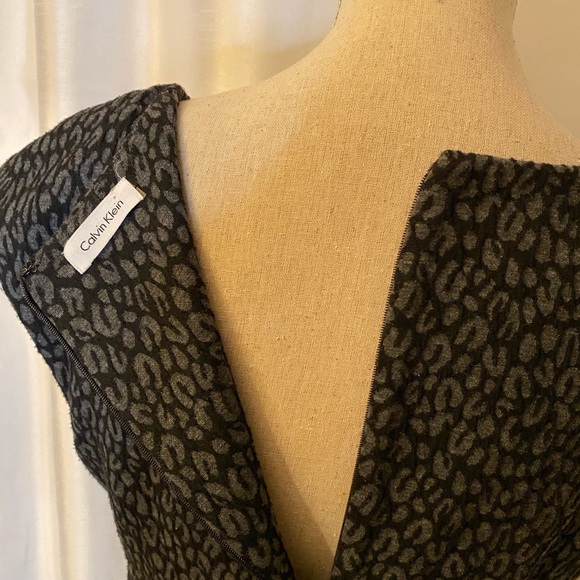 Calvin Klein Jersey Dress - Leopard Print - Picture 6 of 8